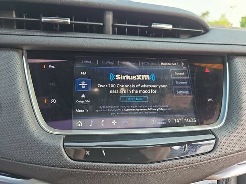 Used 2025 Cadillac XT6 Luxury AWD/4WD image 25