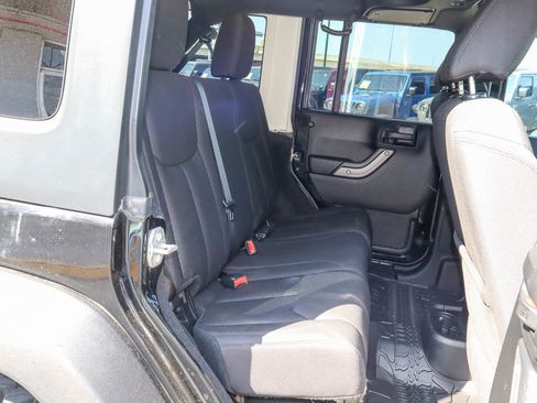 Used 2017 Jeep Wrangler Unlimited Sport w/ Quick Order Package 24S AWD/4WD image 25