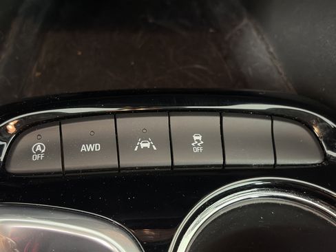 Certified 2023 Buick Encore GX Preferred w/ Cold Weather Comfort Package AWD/4WD image 24