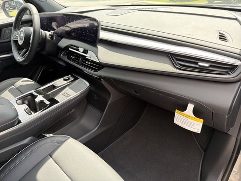 New 2026 Buick Enclave Preferred FWD image 13