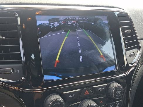 Used 2019 Jeep Grand Cherokee Limited X AWD/4WD image 21