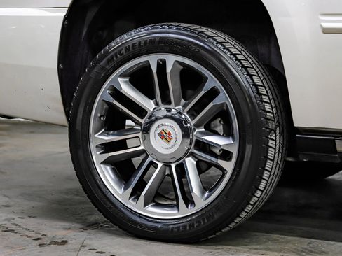 Used 2012 Cadillac Escalade Premium AWD/4WD image 70