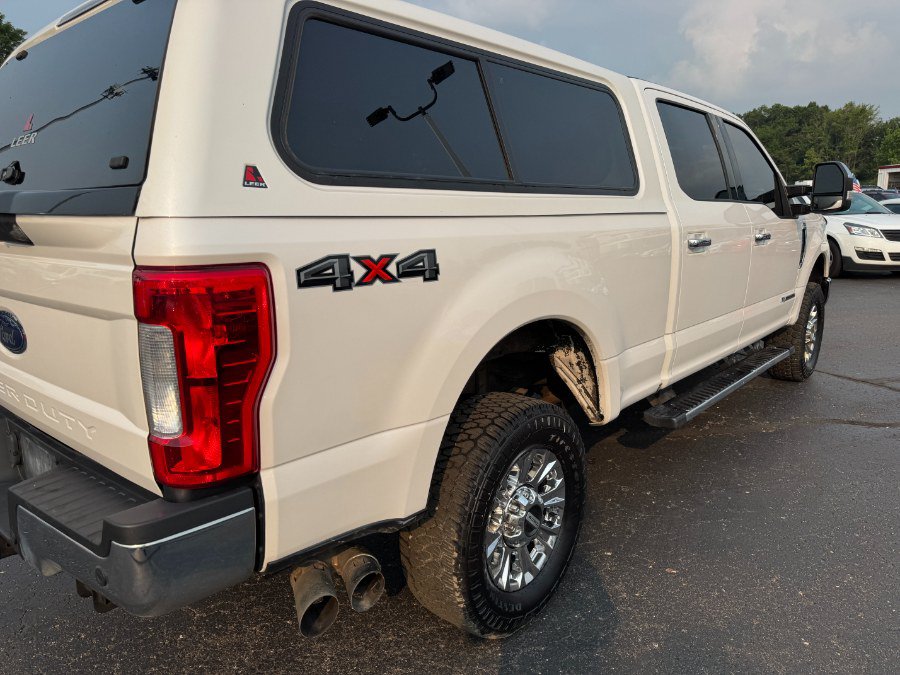 Used 2018 Ford F250 Lariat w/ Lariat Ultimate Package AWD/4WD image 11