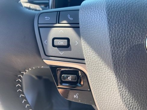 New 2025 Toyota Camry SE image 17