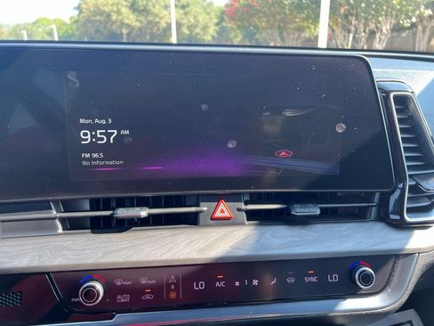 Used 2023 Kia Sportage X-Pro AWD/4WD image 4