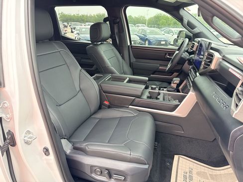 Certified 2026 Toyota Tundra SR5 w/ SR5 Premium Package AWD/4WD image 24