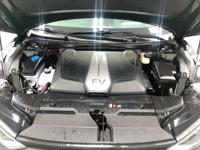 Used 2023 Kia EV6 GT-Line AWD/4WD image 50
