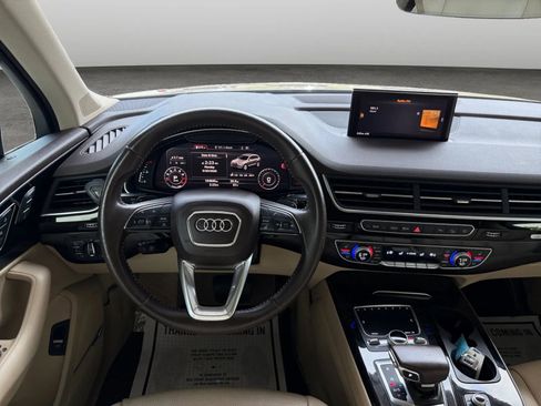 Used 2018 Audi Q7 3.0T Prestige w/ Prestige Package AWD/4WD image 30