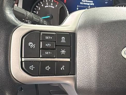 Used 2024 Ford Expedition Limited image 23