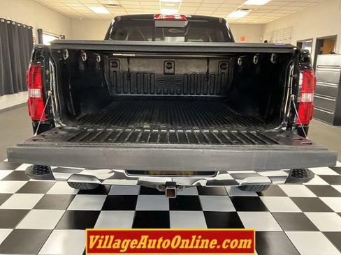 Used 2016 GMC Sierra 1500 SLE w/ SLE Value Package AWD/4WD image 31