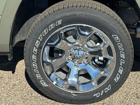 New 2026 RAM 1500 Big Horn AWD/4WD image 12