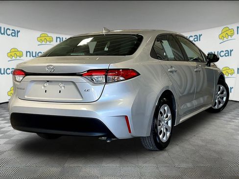 Used 2024 Toyota Corolla LE image 6
