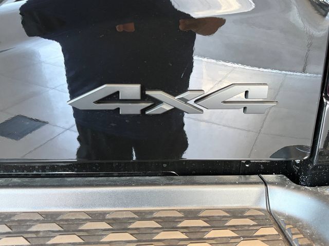 New 2026 RAM 2500 Big Horn AWD/4WD image 13
