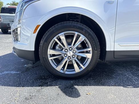 New 2026 Cadillac XT5 Premium Luxury w/ Driver Assist Package FWD image 10