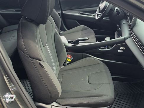 New 2026 Hyundai Elantra Sport FWD image 19
