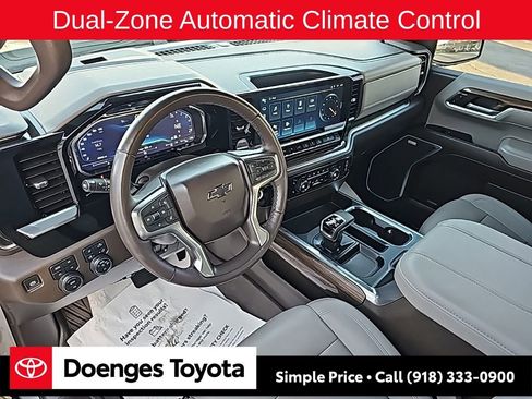 Used 2023 Chevrolet Silverado 1500 LT Trail Boss w/ LT Trail Boss Premium Package image 11