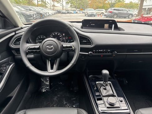 New 2025 MAZDA CX-30 AWD 2.5 S w/ Select Sport Pkg image 24