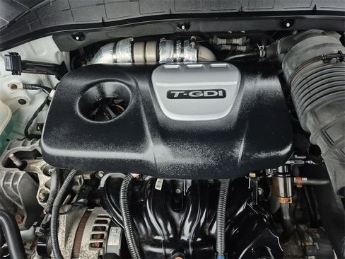 Used 2018 Hyundai Kona Limited image 33