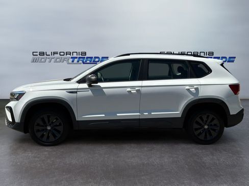 Used 2022 Volkswagen Taos S w/ IQ Drive S Package FWD image 8