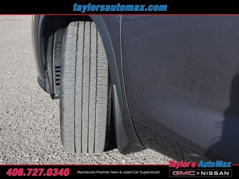 Used 2022 Toyota Highlander LE image 36