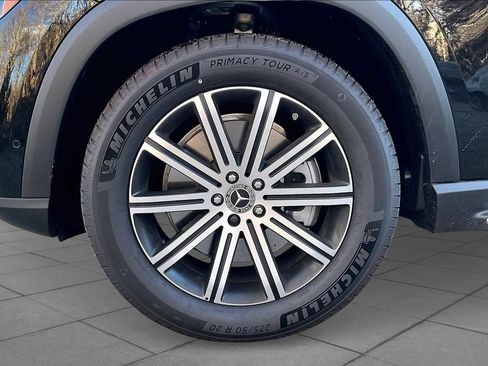 New 2025 Mercedes-Benz GLE 450 4MATIC image 16