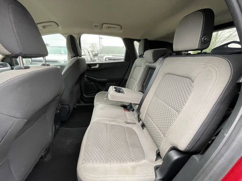 Used 2020 Ford Escape SE image 27