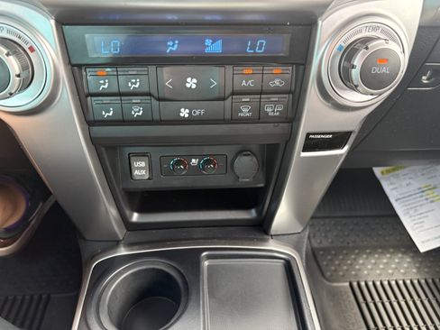 Used 2018 Toyota 4Runner Limited RWD image 12
