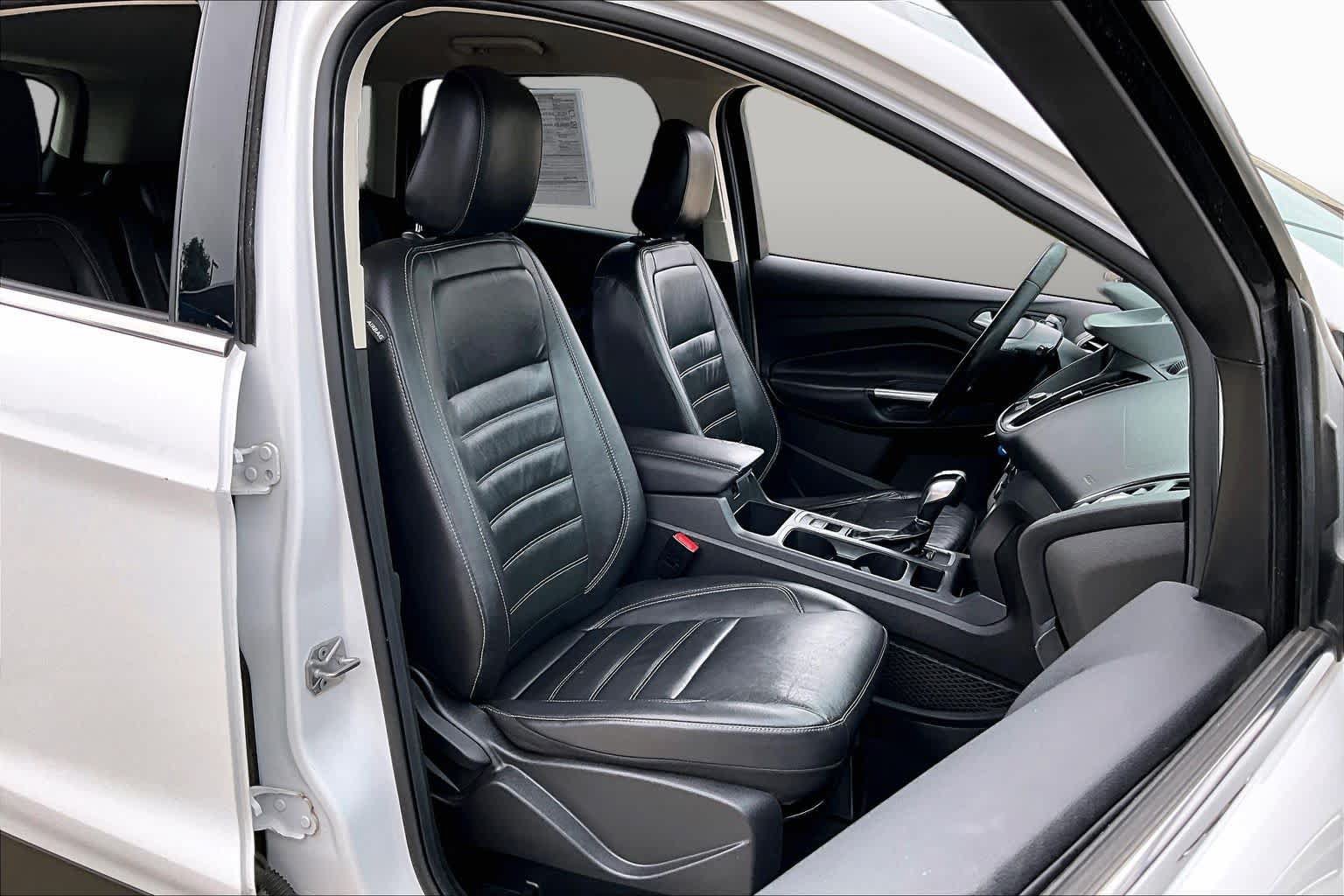 Used 2018 Ford Escape SEL FWD image 9