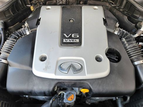 Used 2015 INFINITI Q70 L 3.7 w/ Technology Package RWD image 34