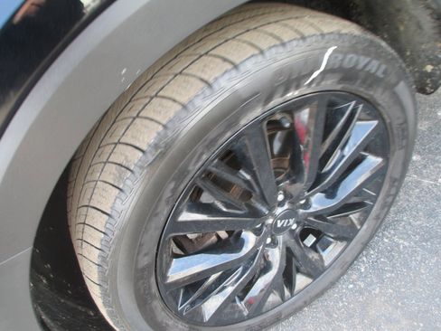 Used 2021 Kia Telluride SX w/ SX Prestige Package image 10