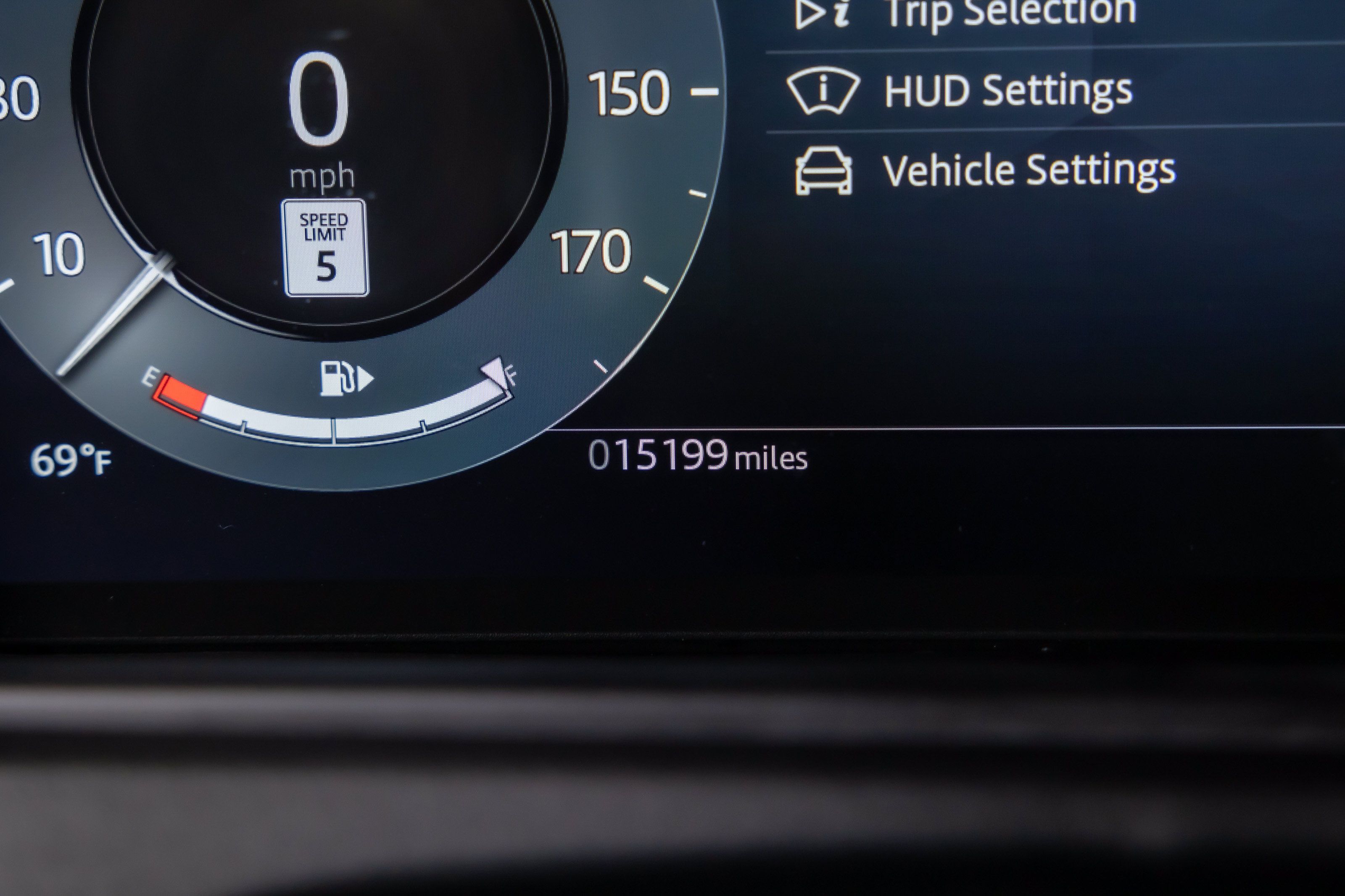 Used 2026 Land Rover Range Rover Velar Dynamic SE AWD/4WD image 14