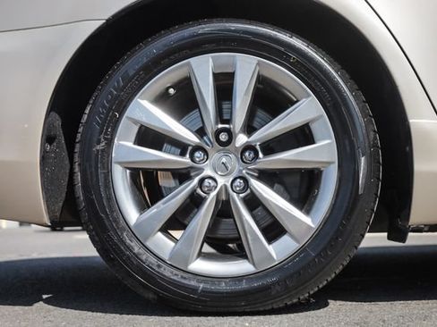 Used 2014 Lexus LS 460 AWD w/ Comfort Package image 12