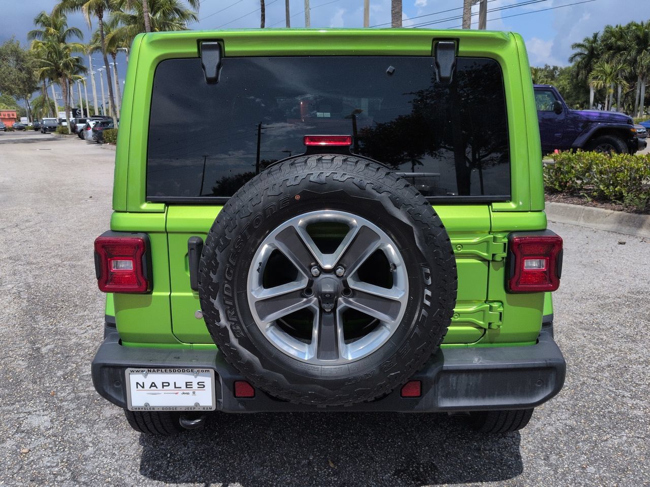 Used 2019 Jeep Wrangler Unlimited Sahara AWD/4WD image 6