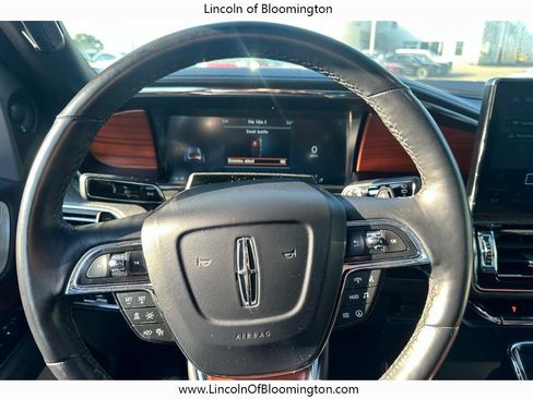 Used 2023 Lincoln Navigator L Reserve image 37