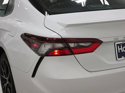 Certified 2024 Toyota Camry SE FWD image 30