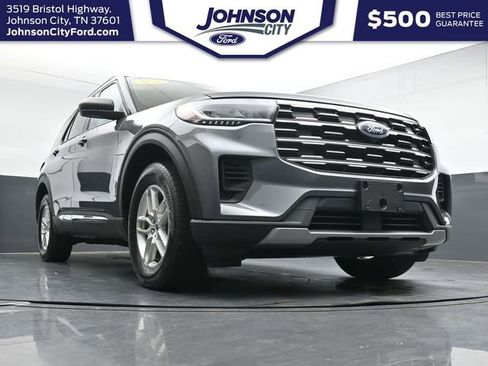 Certified 2025 Ford Explorer Active AWD/4WD image 29