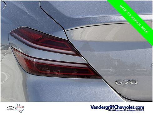 Used 2025 Genesis G70 2.5T RWD image 7