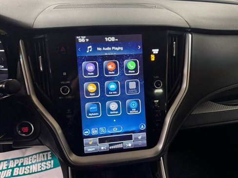 Used 2022 Subaru Outback Premium image 13