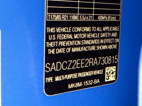 Used 2024 Jaguar F-PACE SVR AWD/4WD image 27