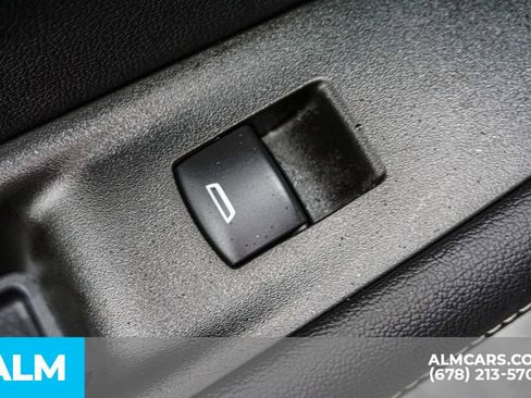 Used 2025 Chevrolet Blazer LT FWD image 52