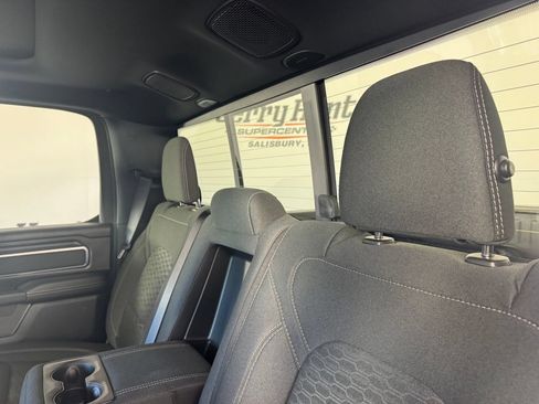 Used 2025 RAM 1500 Big Horn AWD/4WD image 11