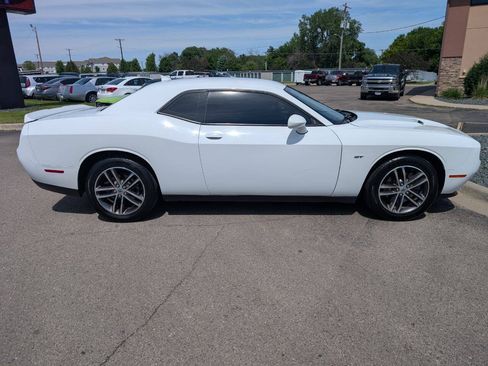 Used 2018 Dodge Challenger GT w/ GT Interior Package AWD/4WD image 10