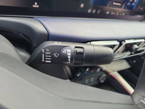 New 2026 Nissan Sentra SL w/ Floor Mat Package FWD image 23