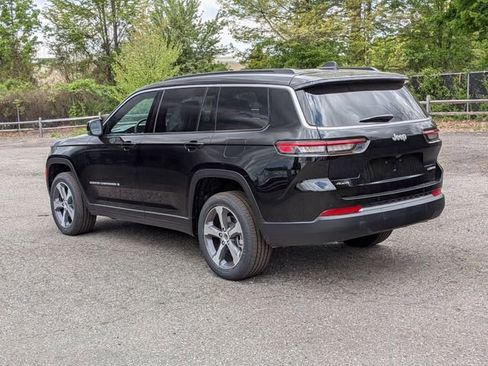 New 2026 Jeep Grand Cherokee L Limited AWD/4WD image 5