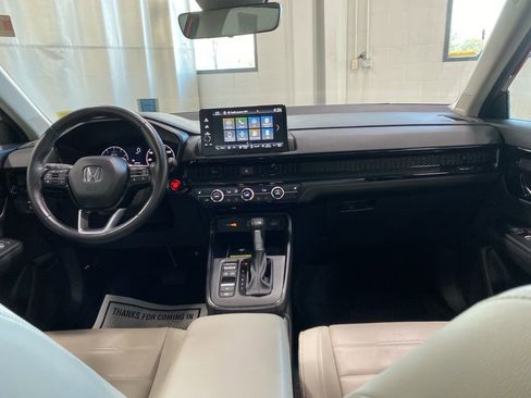 Used 2024 Honda CR-V EX-L image 4
