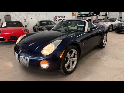 Used 2006 Pontiac Solstice Convertible w/ Premium Package