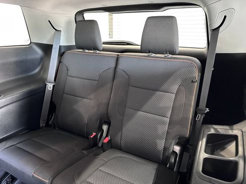 Certified 2023 GMC Acadia AT4 AWD/4WD image 11