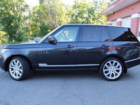 Used 2015 Land Rover Range Rover Supercharged AWD/4WD image 2