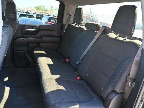 Used 2021 Chevrolet Silverado 1500 Custom Trail Boss w/ Safety Confidence Package image 10