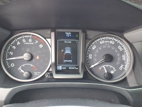 Used 2023 Toyota Tacoma TRD Sport w/ Black Out Package (TMS) AWD/4WD image 7